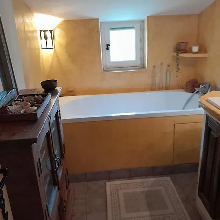 Holiday home La Maison Du Cai Reillanne